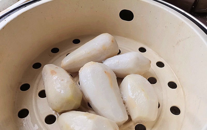  芋头|8月该吃的菜，遇到我必买5斤，做成早餐饼，超级好吃，比吃肉还香