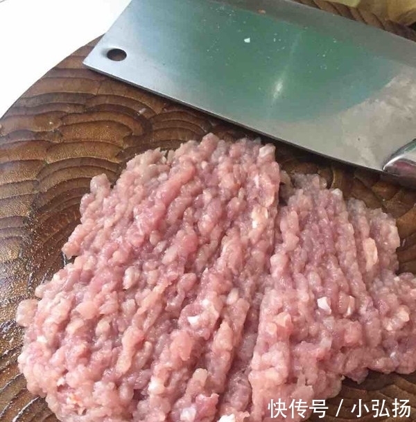饺子馅|调饺子馅时,万万不要直接放油,多加这1步,不管啥馅都很香