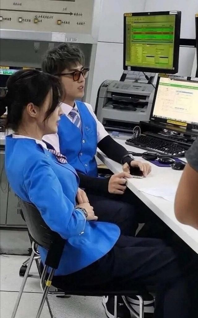  cp|吴亦凡郑爽新综艺未播，就开始组恋爱cp，节目效果拉满