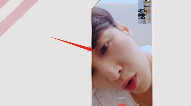  张艺兴|宁静团连线请教张艺兴，而张艺兴看手机的方式成了“亮点”