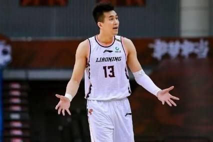  到期|郭艾伦合同本赛季到期，连续两场替补出场，下赛季他会被交易吗？