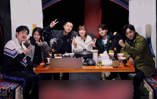  画面|贾乃亮录节目出现严重高原反应，倒地吸氧画面曝光