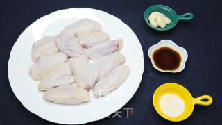 鸡翅|蒜香鸡翅丨肉嫩多汁一盘上桌就抢完!!