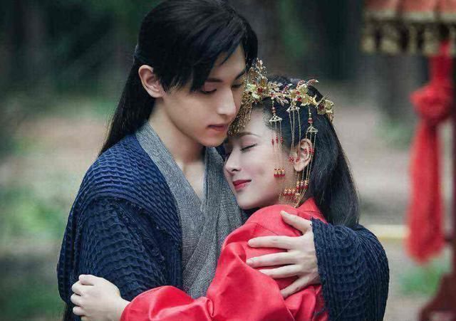  综艺节目中|《极限挑战》、《密室大逃脱》后，今年无戏可拍的他沦为了综艺咖