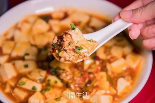 这家|金华这家12年的湘菜老店,员工居然只有两个人!