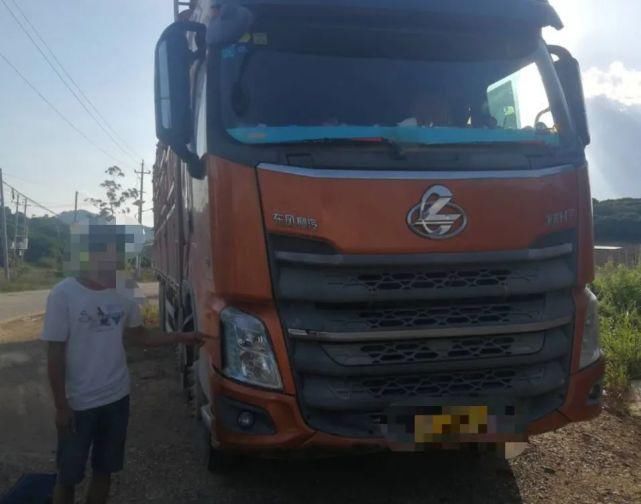  小时|男子撞人致死后逃逸，民警凭车身碎片11小时锁定真凶