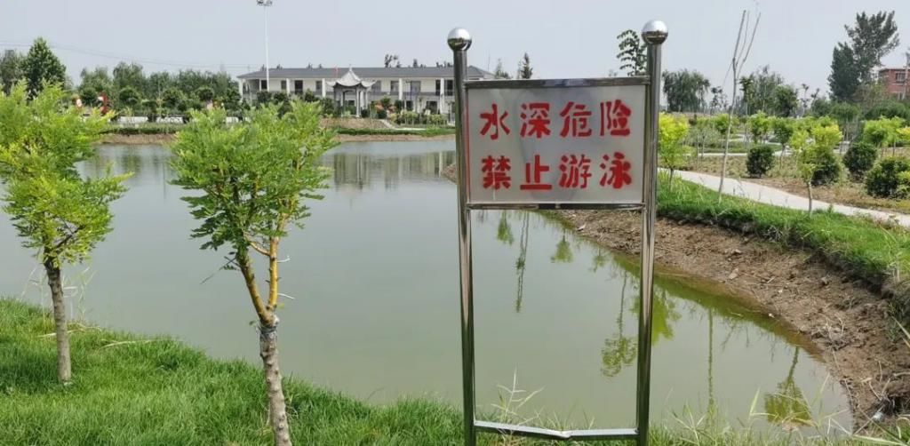  发生|痛心！刚高考完，约同学海边玩，被浪卷走！提醒！高考之后千万不要“撒欢”玩