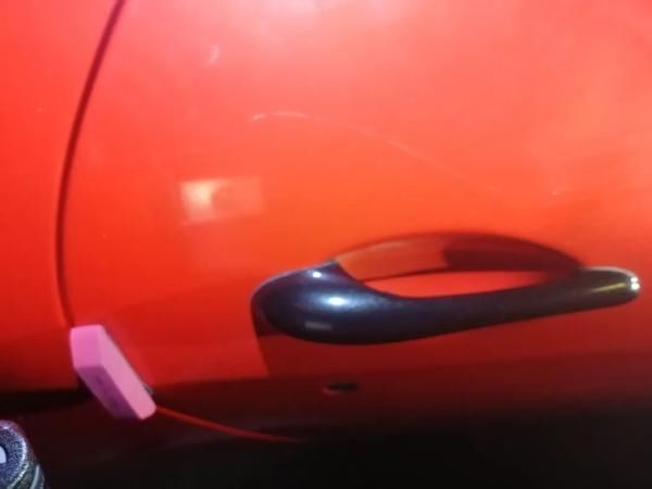  小区|浙江男子新买百万豪车，深夜竟在小区里狂踩油门！原因大跌眼镜…