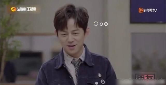 头发|吴昕无意中拜访了《向往的生活》他插头发的老师