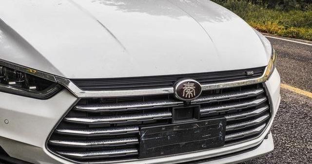  买不起|买不起现代瑞纳，亦或是入手比亚迪秦Pro，这价格划算吗？