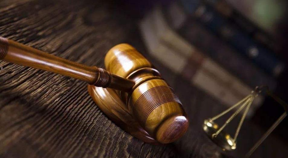 闲置|女子擅自入住楼下长期闲置房,遭屋主起诉,女子:我花了28万装修