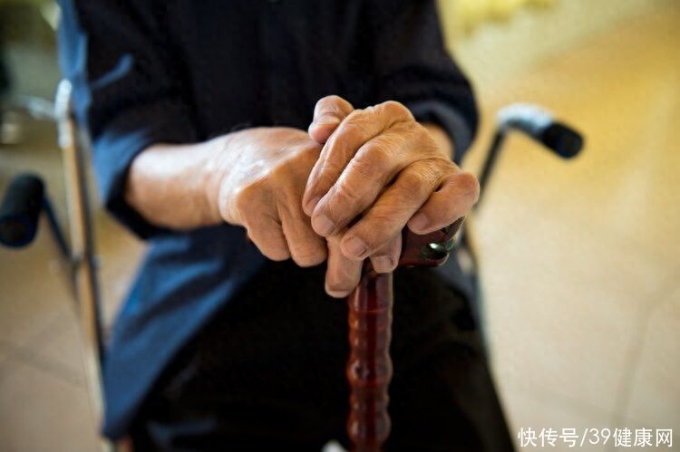 印度每年死于癌症人数(同是人口大国，印度患癌症人数仅为中国的1/3？这4个原因暴露真相)