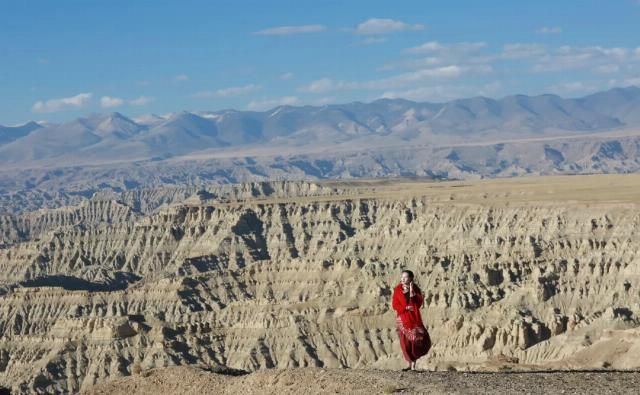 想象|不必远赴澳大利亚就能拥有的粉红湖、空中草原,西藏之西比想象中更惊艳!