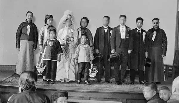 民国时期|民国时期的中国是什么样的美国人拍了一组黑白照片