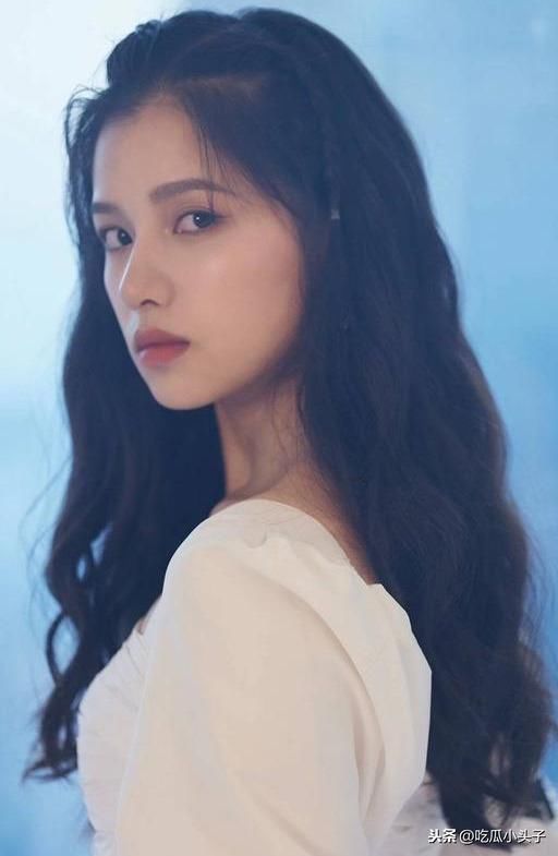  王一博|八卦：张婧仪、李汶翰、sunnee、赵露思、鹿晗、王一博等