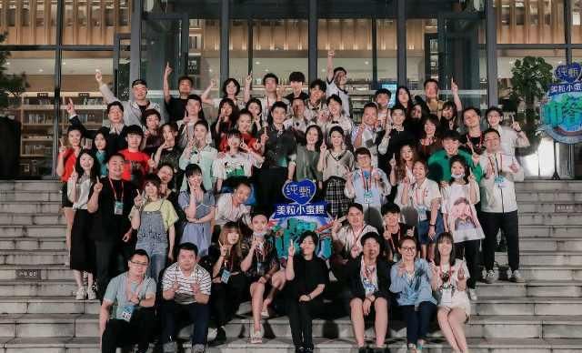  辛苦|赵丽颖新综艺杀青，终于挺过来了，这一路拍摄真的很辛苦、很疲惫