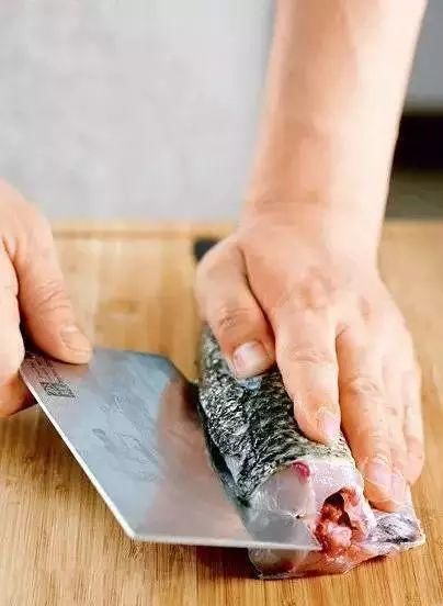 切成|教你切花刀!轻松做出鱿鱼花卷、开背虾、松鼠鱼→