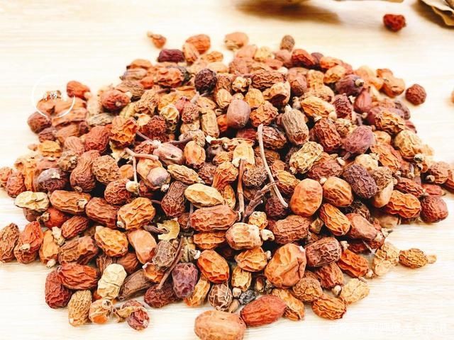  必不可少|要想卤肉香味入骨？这4种香料必不可少，学会用，肉越炖香味越浓