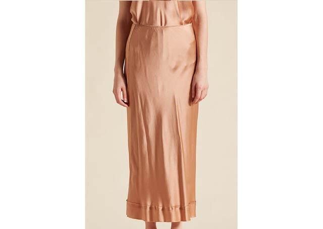 换装|唱出换装神曲《Maria》的华莎，穿衣到底有多百变？