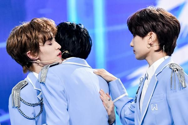 却火|少年之名没火,男团名字和粉丝名却火了,比硬糖少女303还“土”