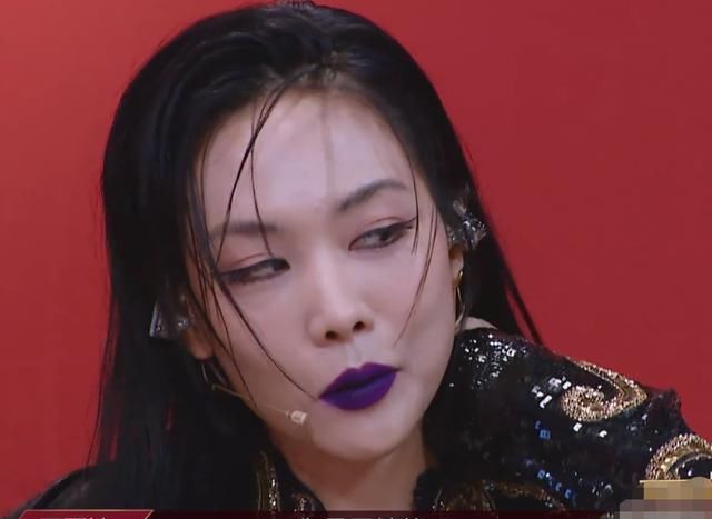 表演|《乘风破浪》王霏霏遭宁静冷眼对待太尴尬,两人隐藏矛盾不可避免