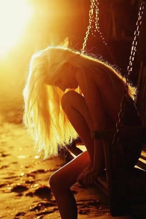  越来越好|爱情里能接吻就不要说话，能拥抱就不要吵架