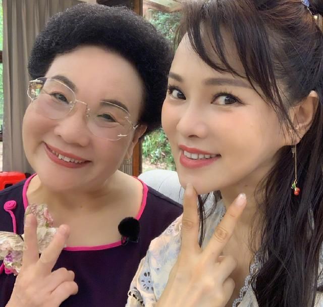  电影|即使饱受争议，52岁的伊能静，依然活出了女人的自信！