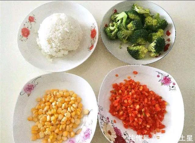 米饭|剩米饭别再炒着吃了,这样做简单营养又美味,我家一周吃3次