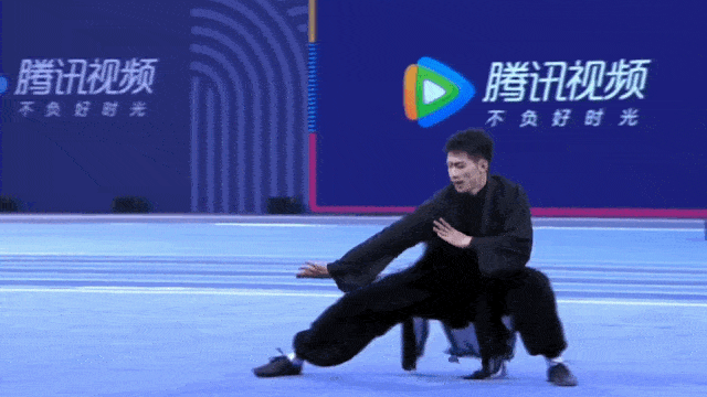  娱乐圈|他，怕不是会飞吧？