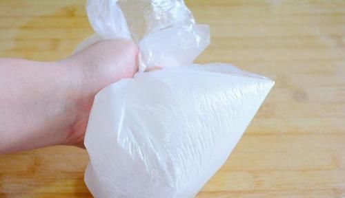  不粘锅|带鱼怎么除腥味？原来这么简单，不腥不破皮还不粘锅