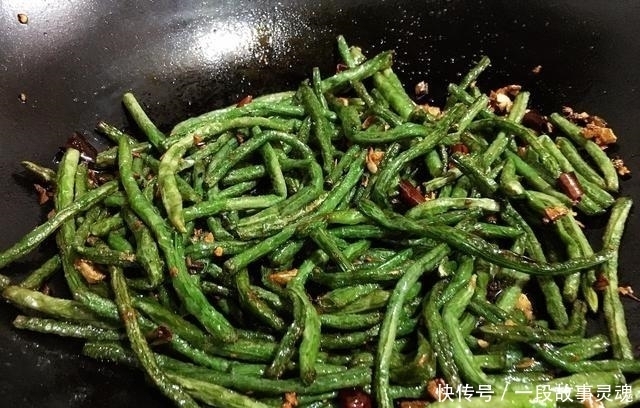 收藏|夏天,吃这菜正当时,健脾祛湿,3块钱做一盘,收藏了