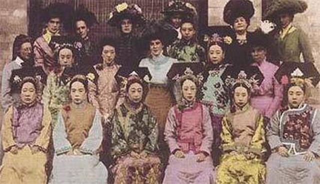  为皇|皇贵妃的存在是否威胁着皇后地位？大小虽一样，含金量却不一样