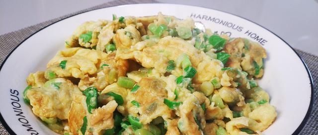 家庭美食|蒜苗炒鸡蛋,先炒蒜苗还是鸡蛋教你小技巧,味道鲜上鲜,太香了
