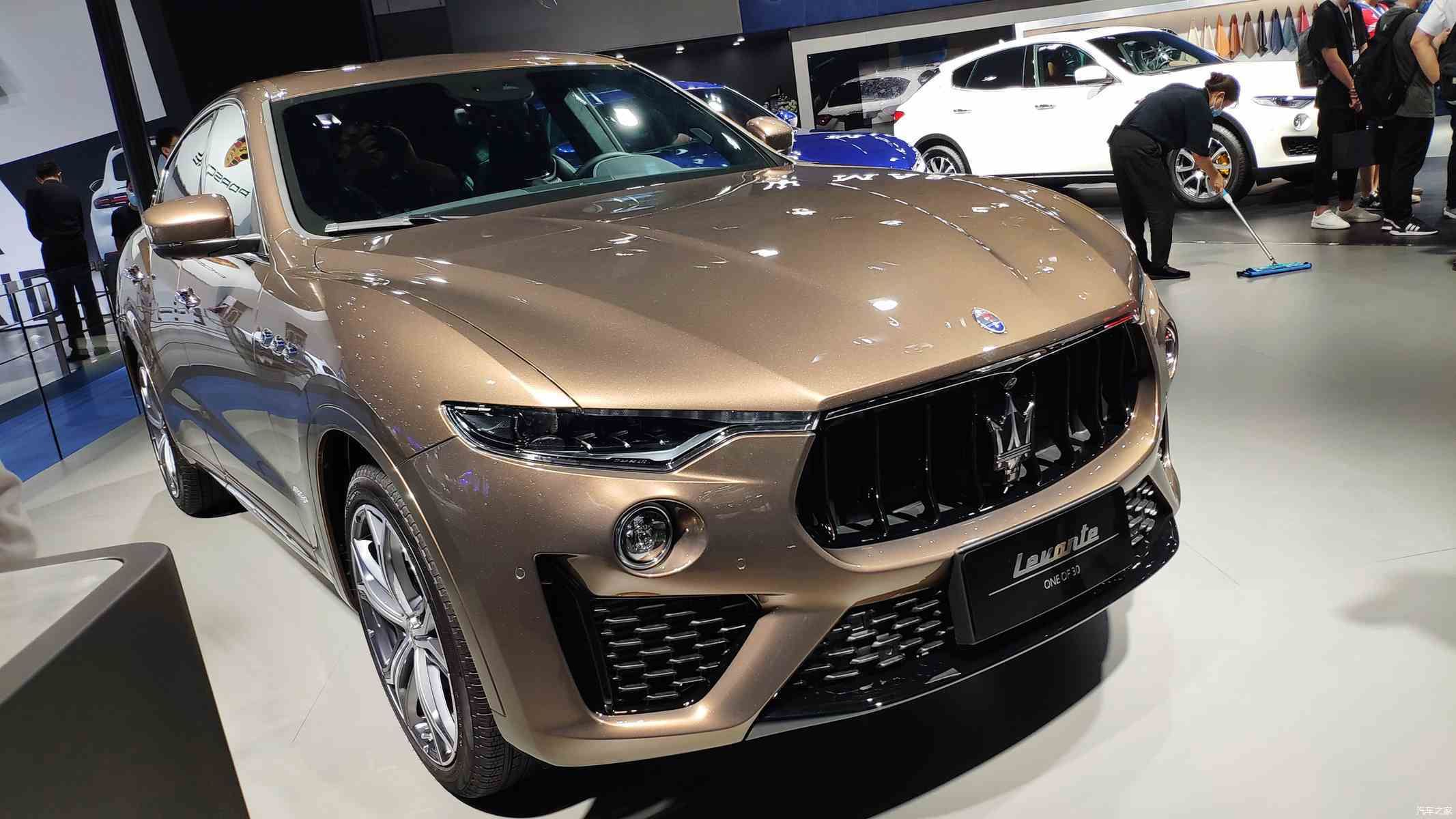 造型|2020年成都车展:玛莎拉蒂Levante限量版实车