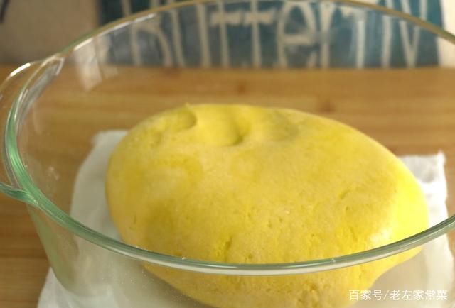 鲜香|创意南瓜饼做法：不用蒸不用烙，鲜香又拉丝，比披萨简单还好吃