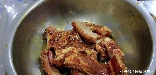 营养|我第一次看到排骨这样做，它营养丰富，美味可口