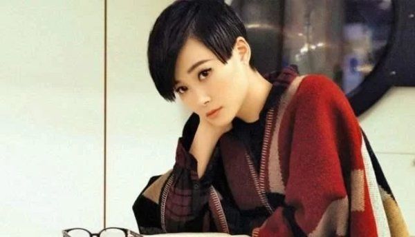  中国|李宇春加盟《中国好声音》有人吐槽有人赞，看分析你支持哪方