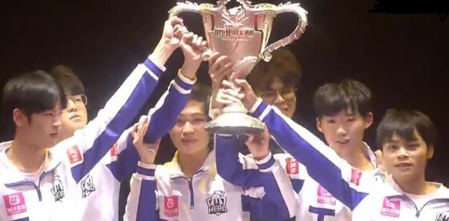  队伍|继Evildoer之后，VG胖墩宣布退役，老玩家剩下的是比赛，还是情怀