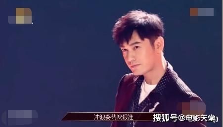  油腻|《姐姐》二公舞台，油腻的黄晓明又来了，这次却不一样