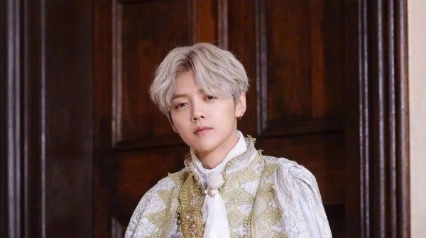  张艺兴|时隔数年, “归国四子”再排名, 张艺兴超车鹿晗排名第1, 谁第4?