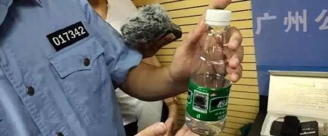  偷拍|偷拍可能无处不在！