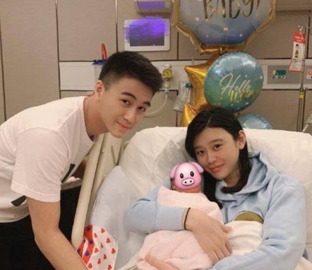  陪衬|奚梦瑶产后首次亮相，与万茜虞书欣合照，白敬亭一旁作陪衬