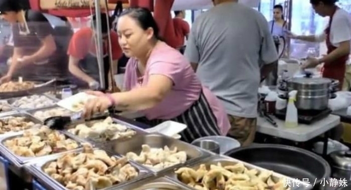 英国|夫妻在英国卖“特色小吃”,25元1份,日赚5000,老外太好吃了