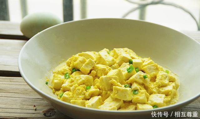 营养|秋天要多吃此物,2块钱1斤,简单蒸一蒸美味好消化