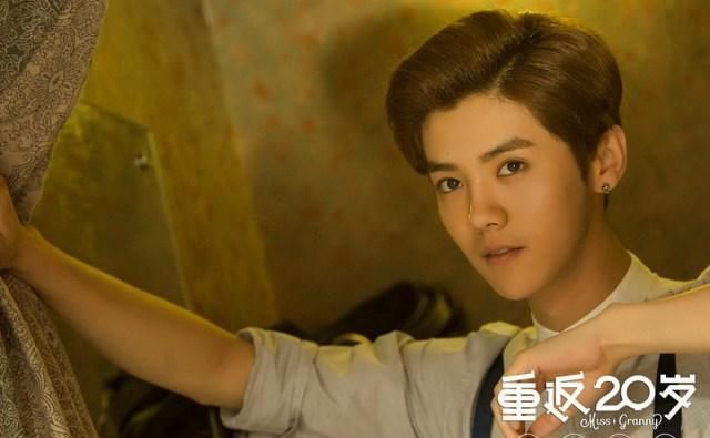  豆瓣|新剧豆瓣7.9网播量平平！演技“穿越火线”的鹿晗到底翻身了没？