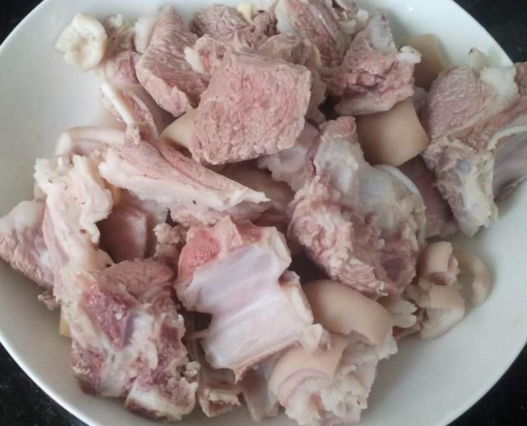  羊肉|炖羊肉，可以不放香料，但是这3样东西一定要放，味道鲜美无膻味