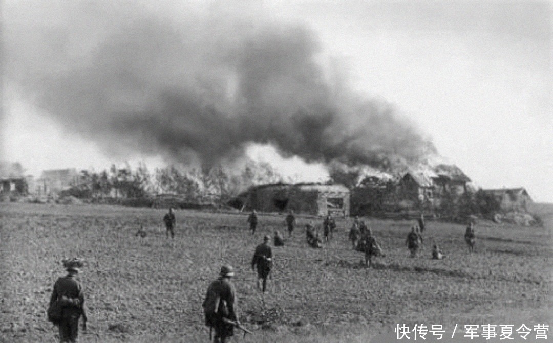 战争|二战时,德国为何非要和强大的苏联死磕?看看苏联都干了些啥