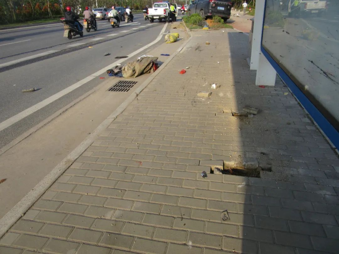  判刑|男子在斗门公交站台睡觉被小车飞撞当场丧命！车主夫妇双双被判刑！