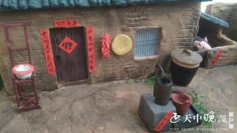 后们|80后小伙用面塑捏出农村院落缩影，触动大批80后们集体回忆童年
