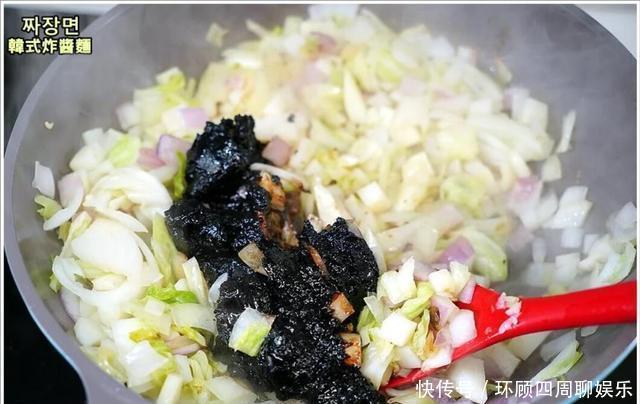 大人|自从学会做面条,连吃3天还不够,孩子大人都喜欢,一袋酱底了